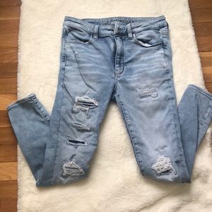 Women’s size 6 high rise American eagle jeans